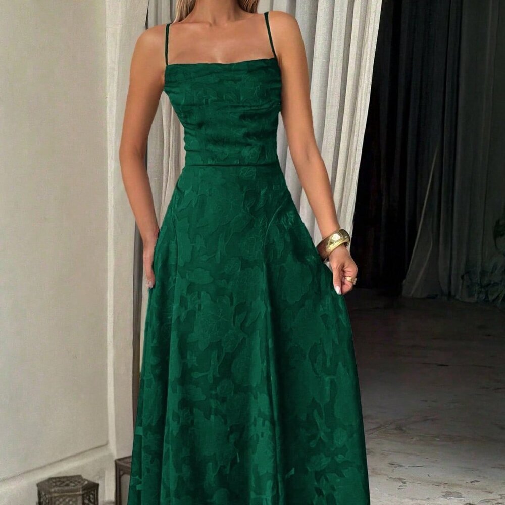 Dark Green Elegant Sexy Women's Lace-Up Backless Lace Beach Dress